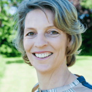 Elly  Smits
