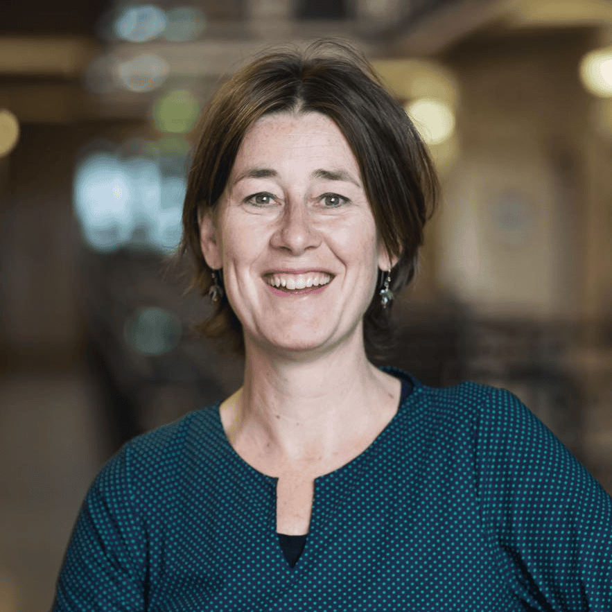 frederique-van-der-laan Coach